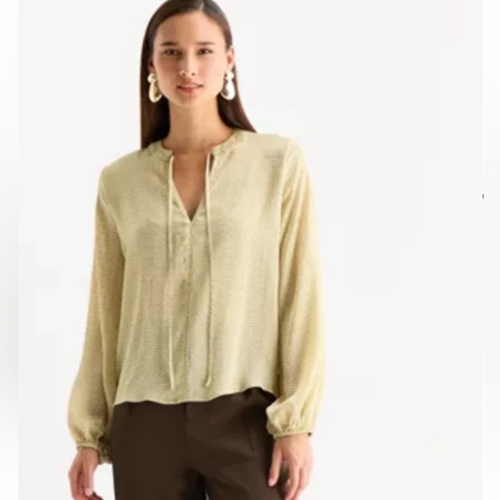 Worthington Split Tie-Neck Blouse - Women's Top sz L NWT